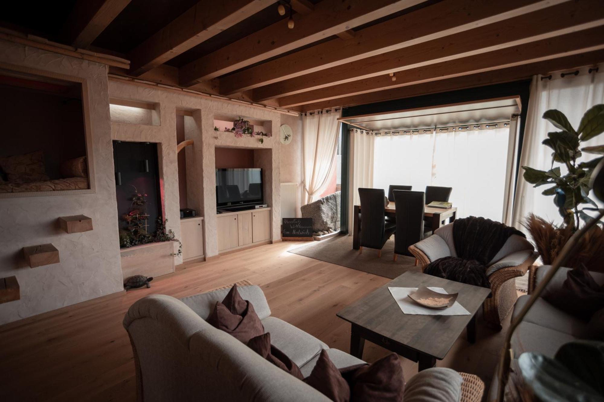 Suedlaendisches Chalet Mit Hauseigener Sauna Viechtach Ngoại thất bức ảnh